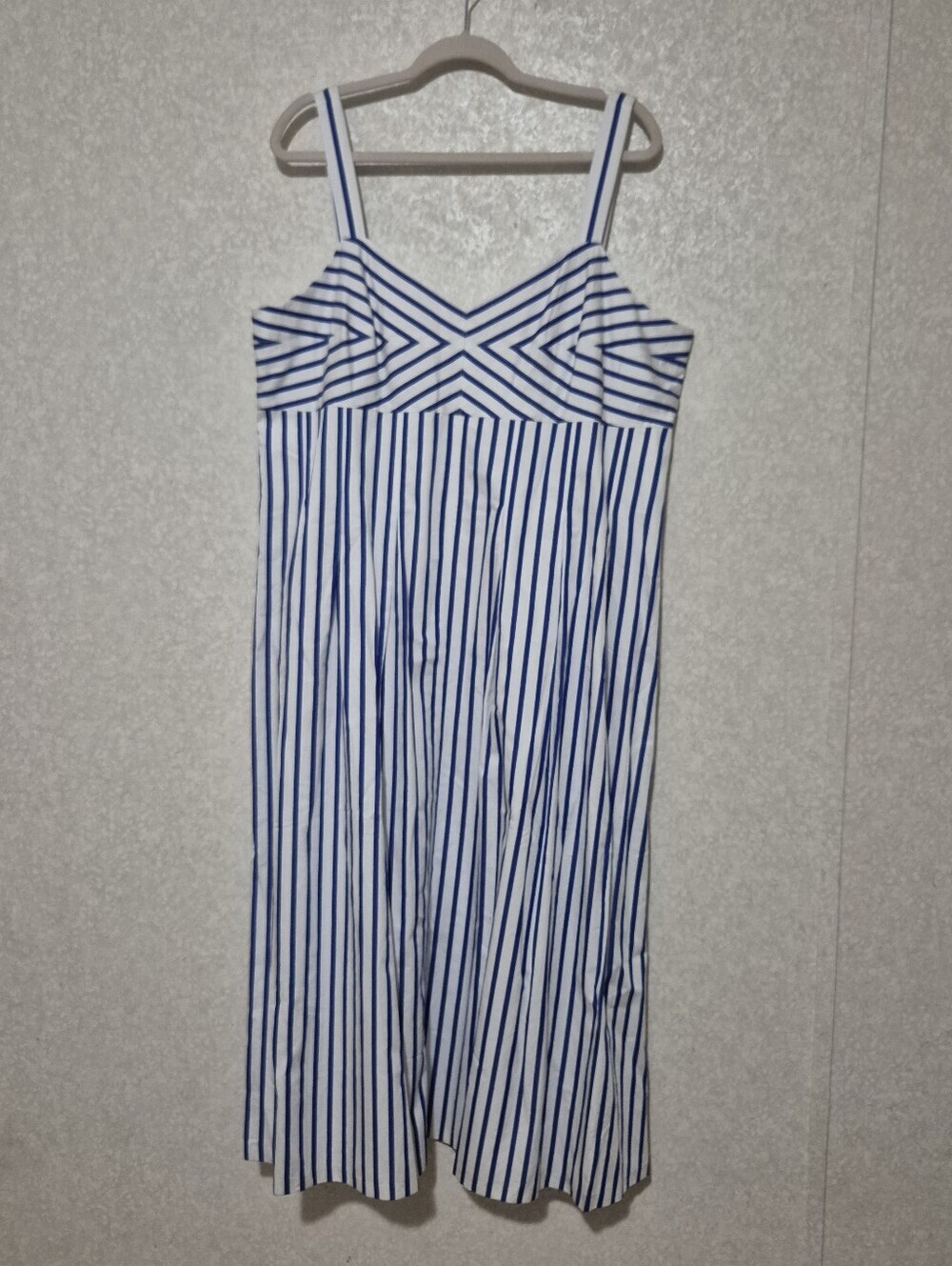 NWT Talbots White and Blue Striped Midi Sundress..SIZE:18